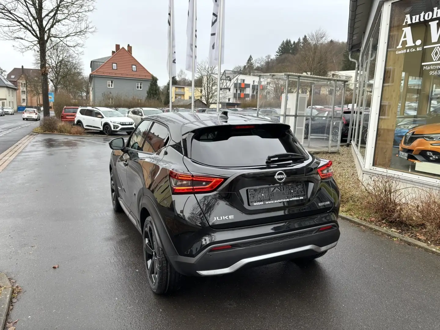 Nissan Juke F16B 1.6 HYBRID 143 PS 4AMT TEKNA Bose Noir - 2