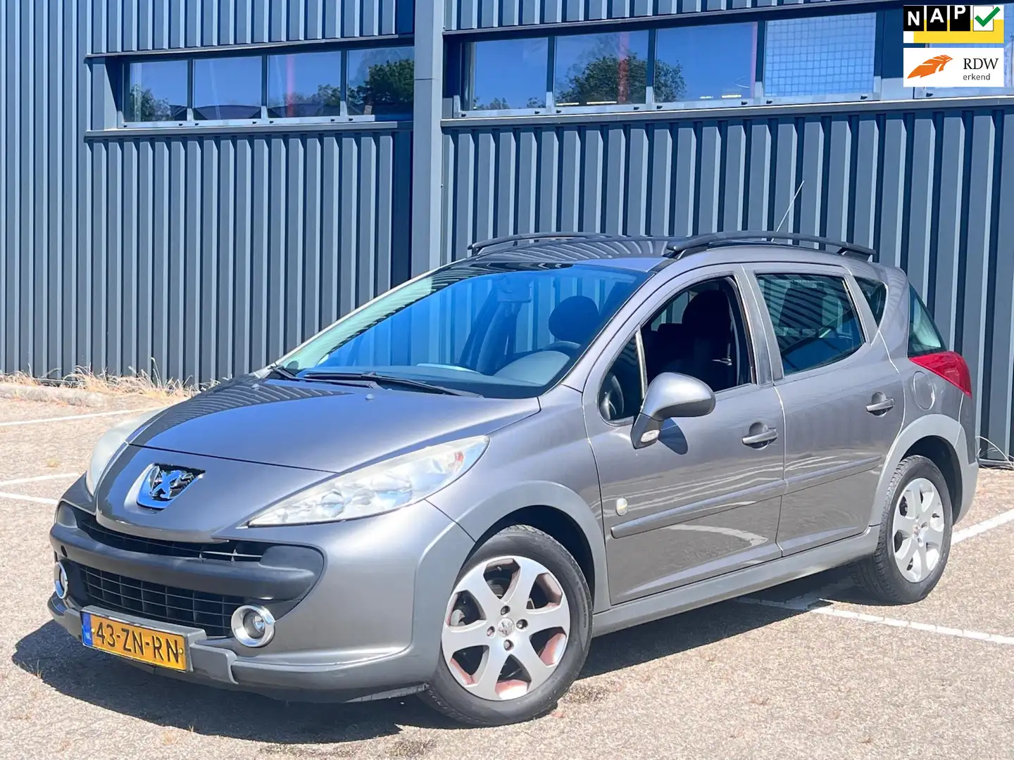 Peugeot 207 SW Outdoor 1.4 VTi X-line CRUISE/AICO/APK 06-04-20 Grijs - 1