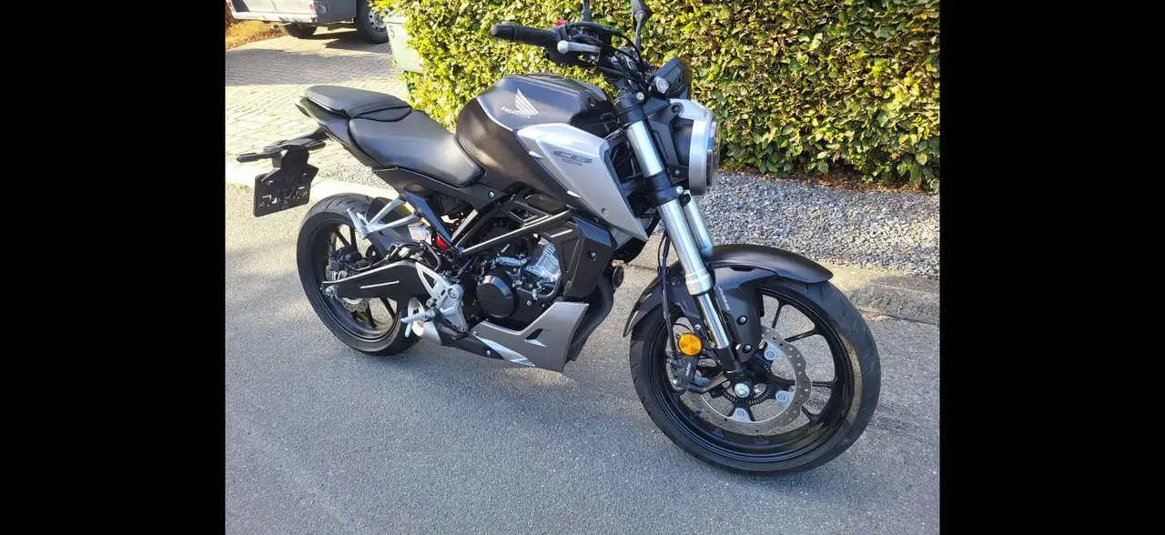 Honda CB 125