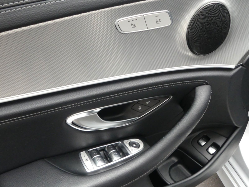 Mercedes-Benz E 220 d AMG-Line Widescreen | Pano | 360° | sAHK — photo 8