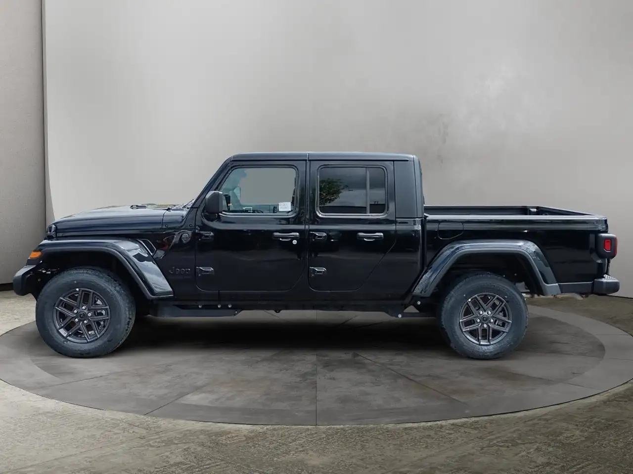 Jeep Gladiator снимка Jeep Gladiator