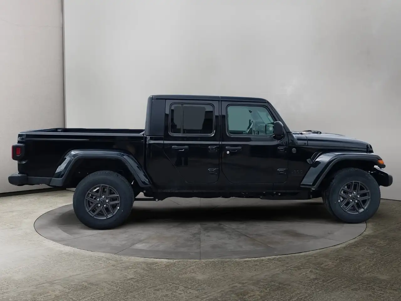 Jeep Gladiator снимка Jeep Gladiator