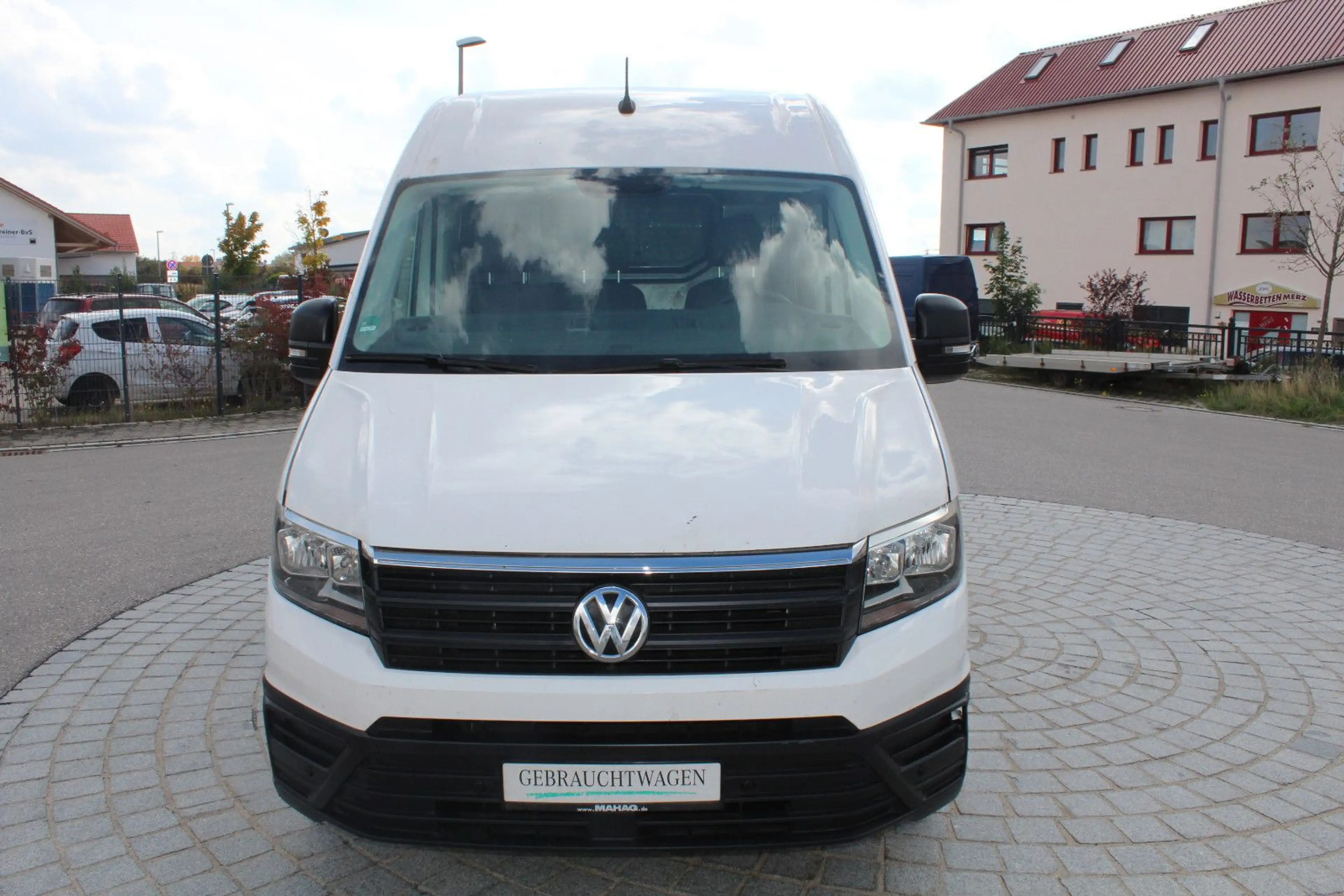Volkswagen Crafter Kasten 35 mittellang Hochdach FWD — photo 2
