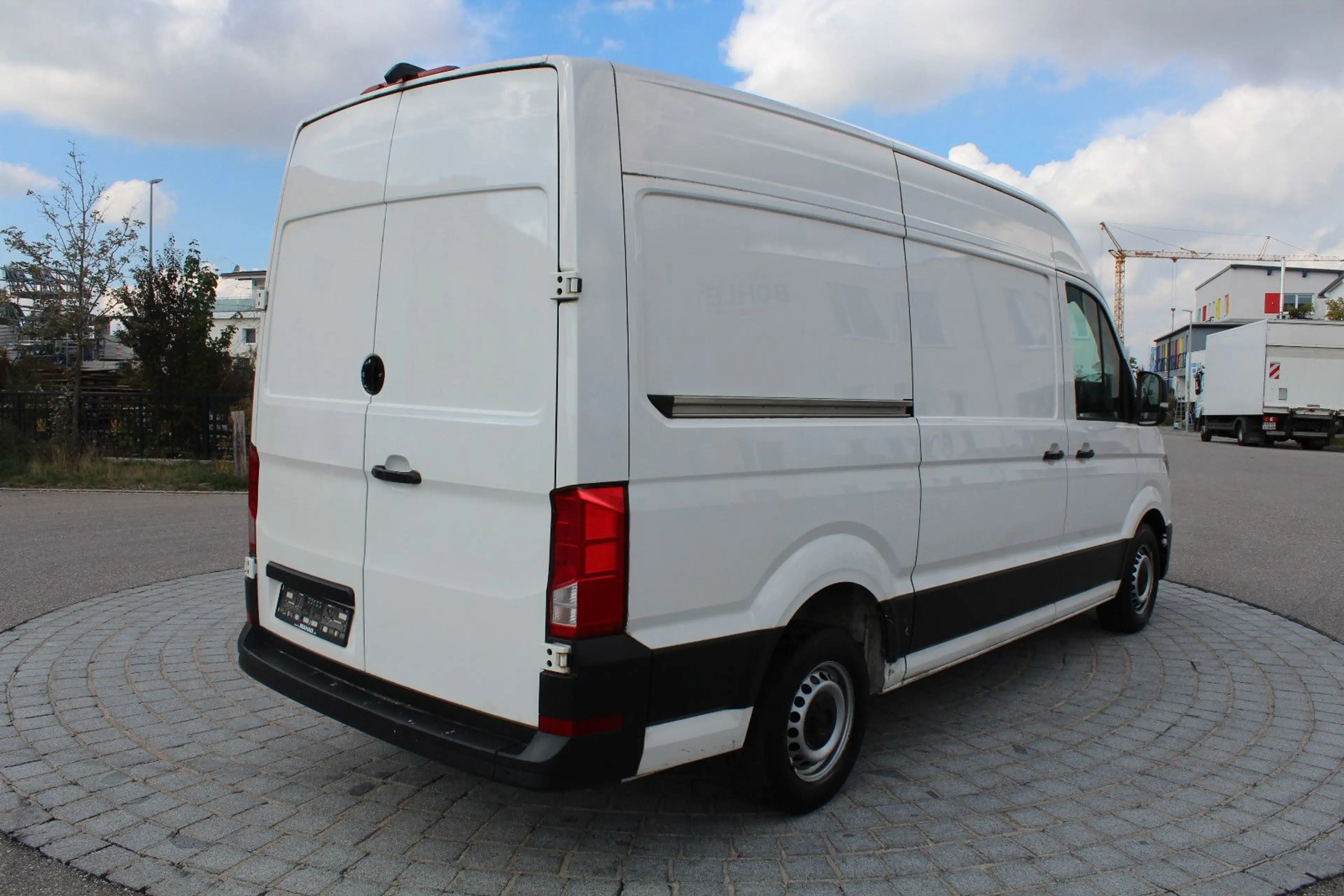 Volkswagen Crafter Kasten 35 mittellang Hochdach FWD — photo 5