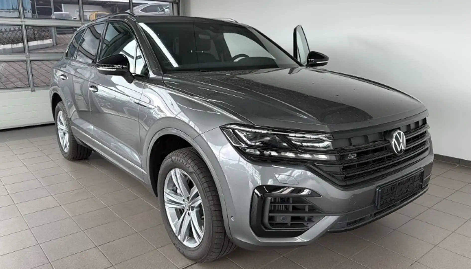 Volkswagen Touareg 3.0 V6 TSI OPF 4Motion Aut. R-Line - 1