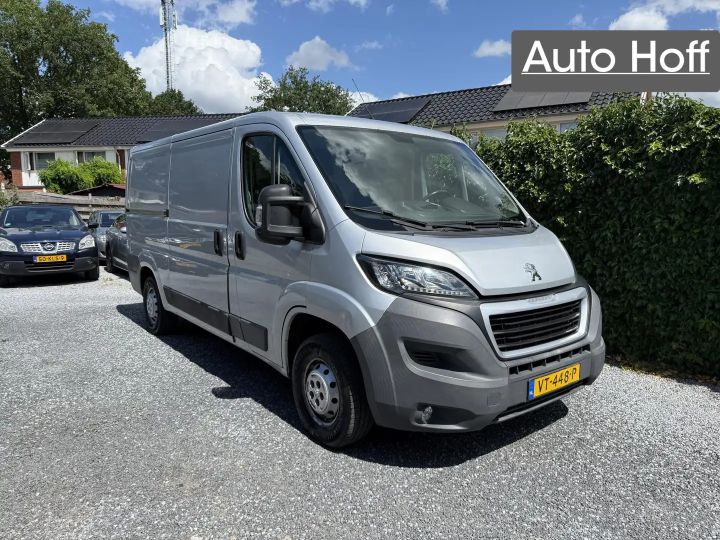 Peugeot Boxer 330 2.2 HDI L2H1 XT | Airco | Cruise Control | Tre Grijs - 1