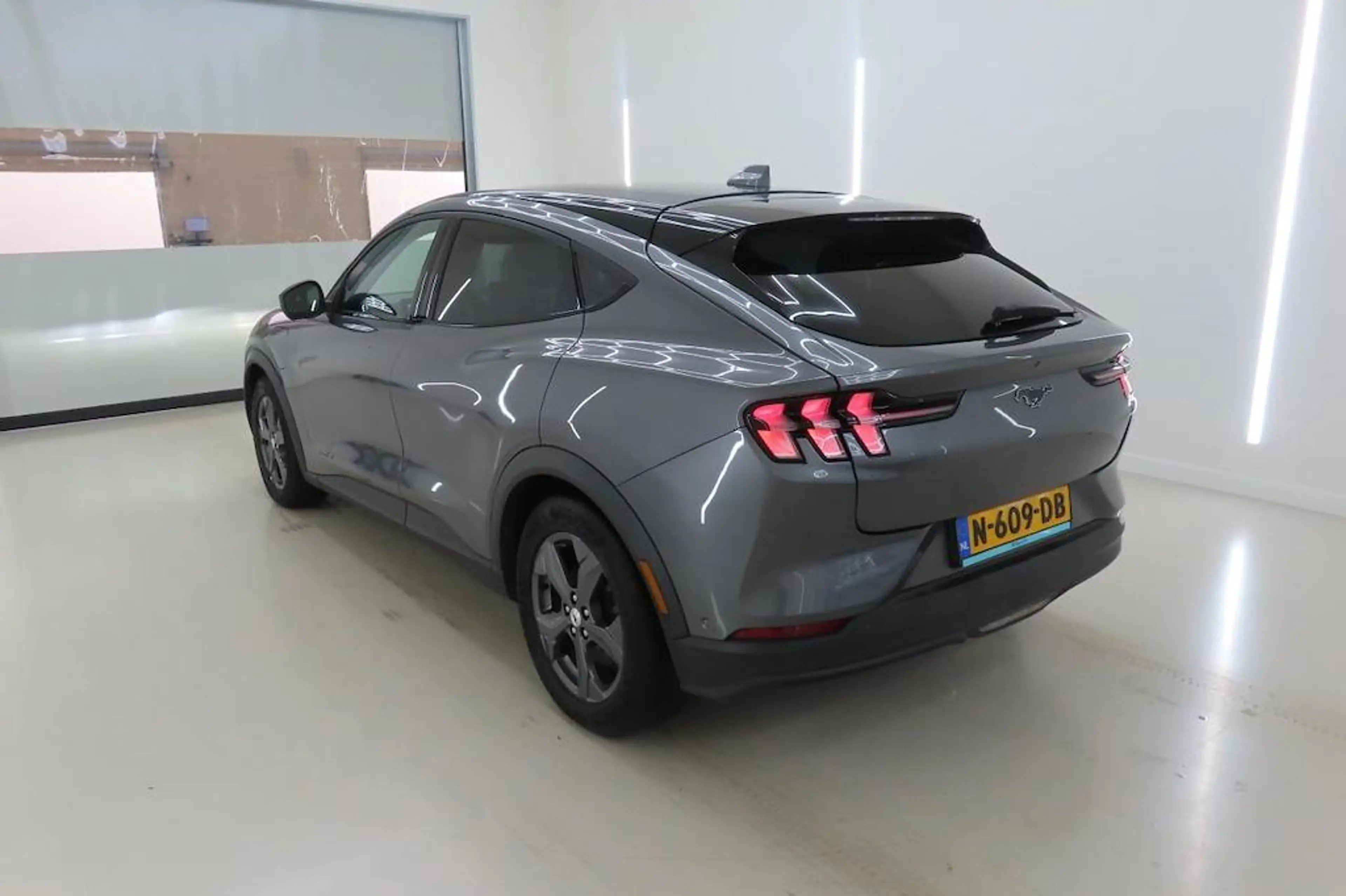 Ford Mustang Mach-E RWD 75 kWh | SOH 94%| B&O | Winterpakket | — photo 5