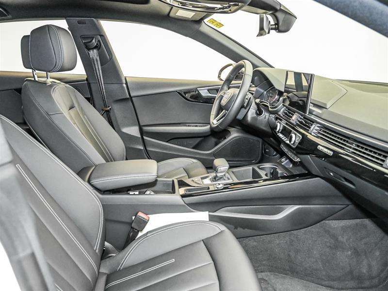 2025 Audi A5 45 TFSI quattro thumb 13