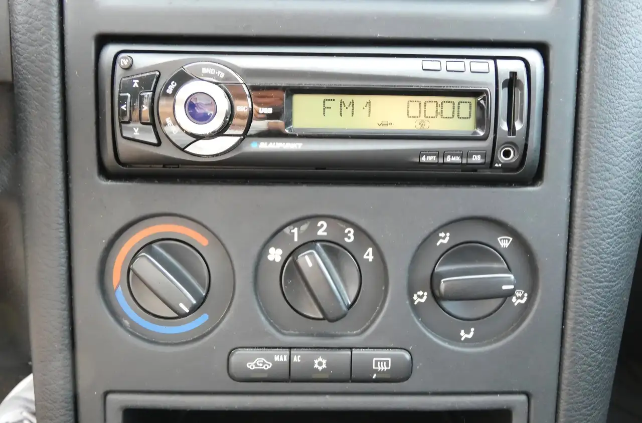 Opel Astra 1.6 Elegance, foto 6