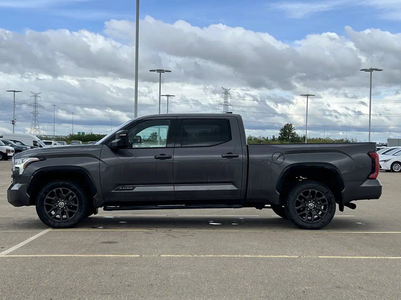 Toyota Tundra снимка Toyota Tundra