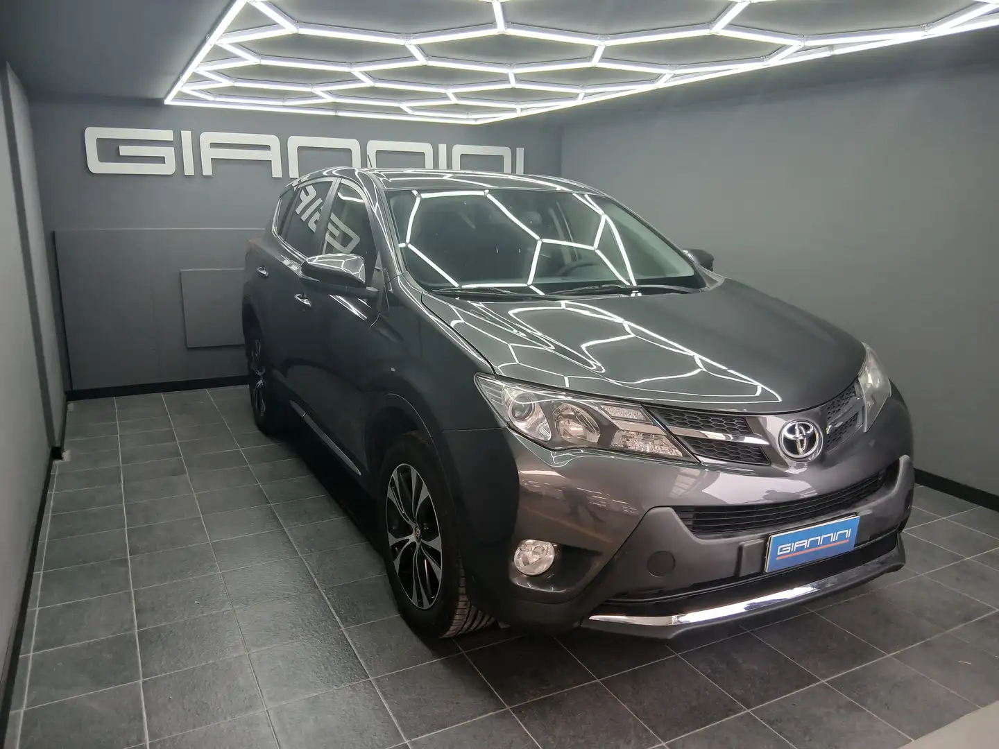 Toyota RAV 4 Nessun Vincolo di Finanziamento! Verde - 2