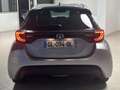 Toyota Yaris Hybride 116h Design 2023 Gris - thumbnail 4