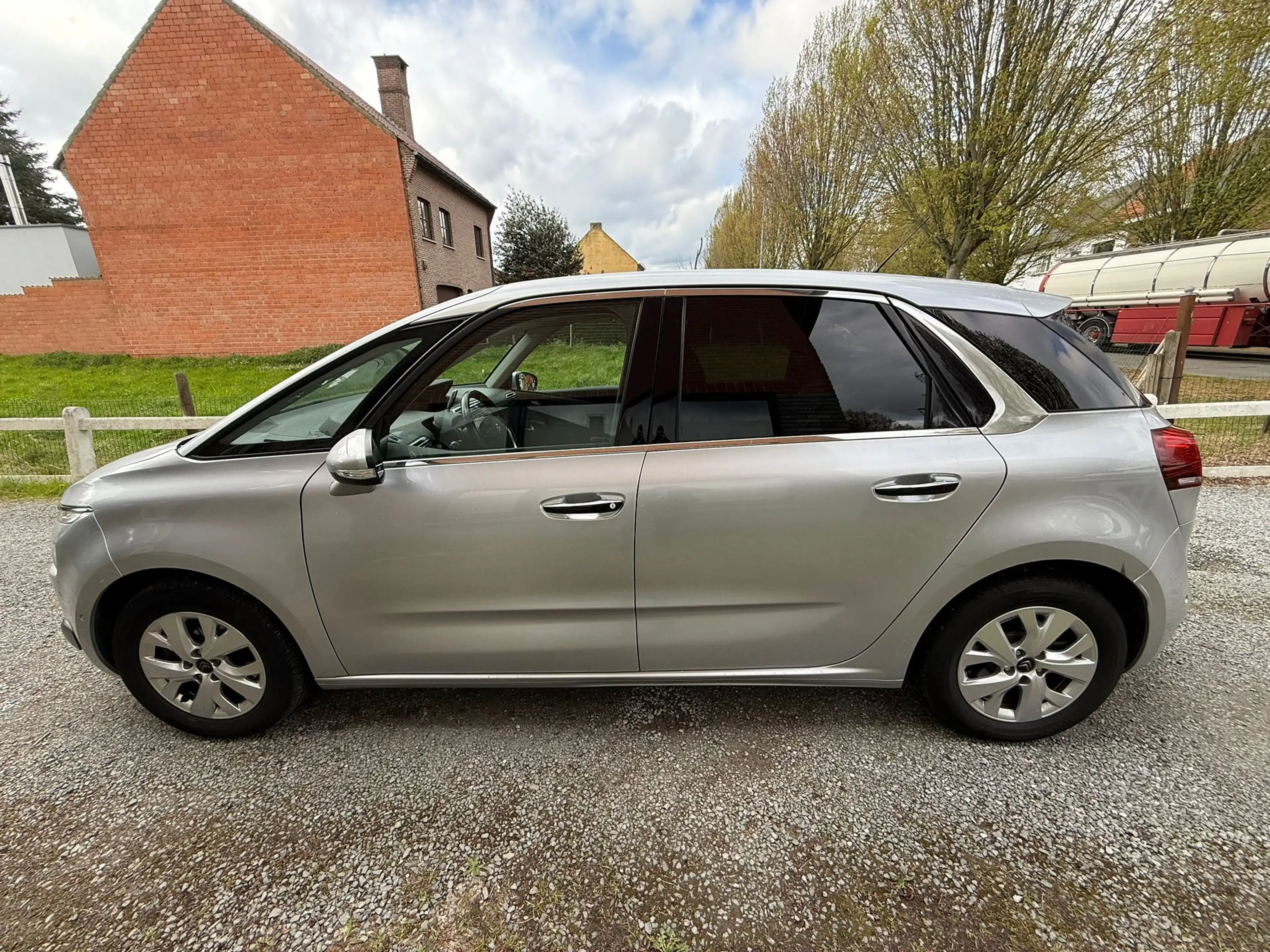 Citroen C4 Picasso C4 Picasso 1.6 THP Exclusive S — photo 7