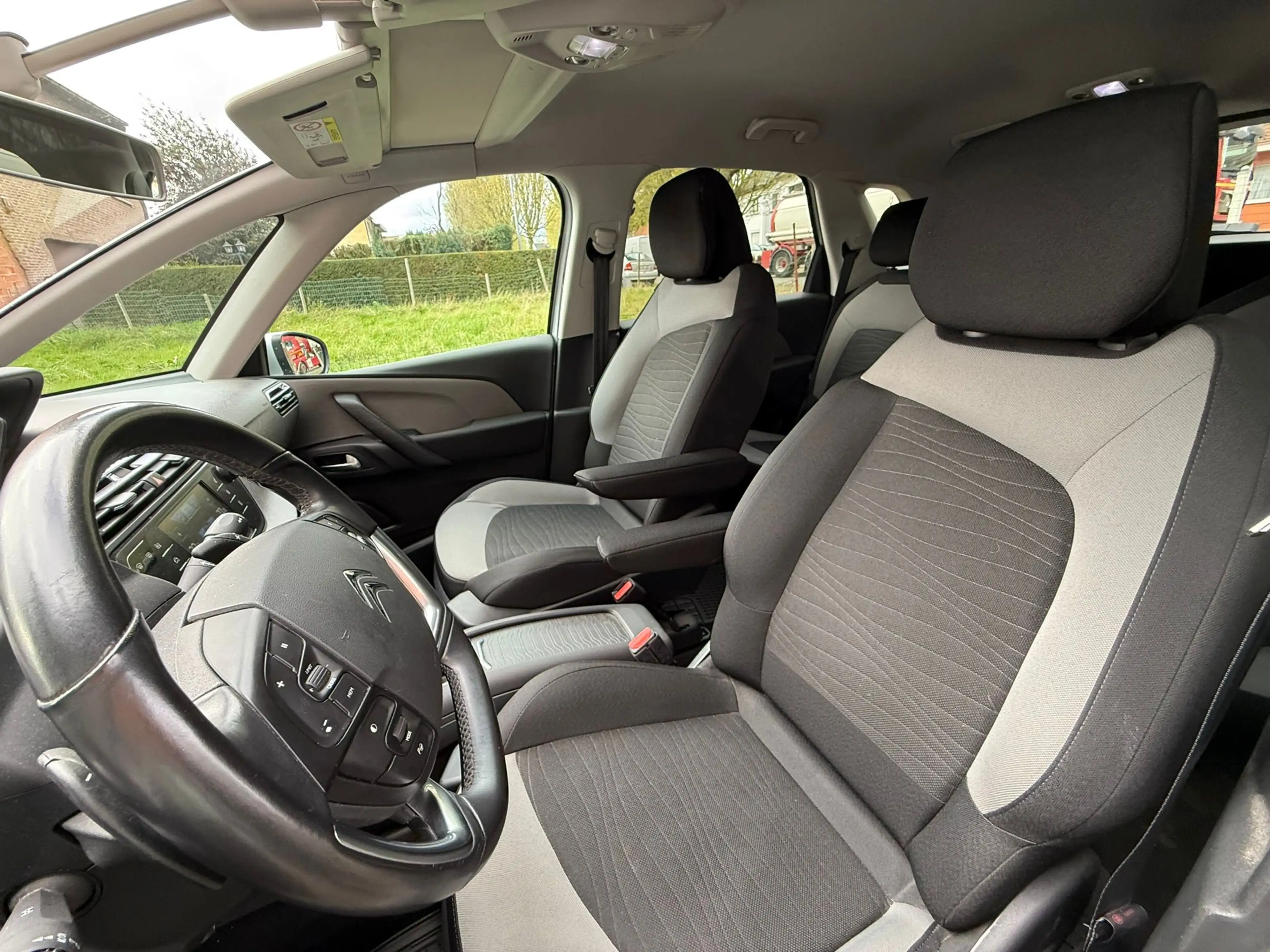 Citroen C4 Picasso C4 Picasso 1.6 THP Exclusive S — photo 9