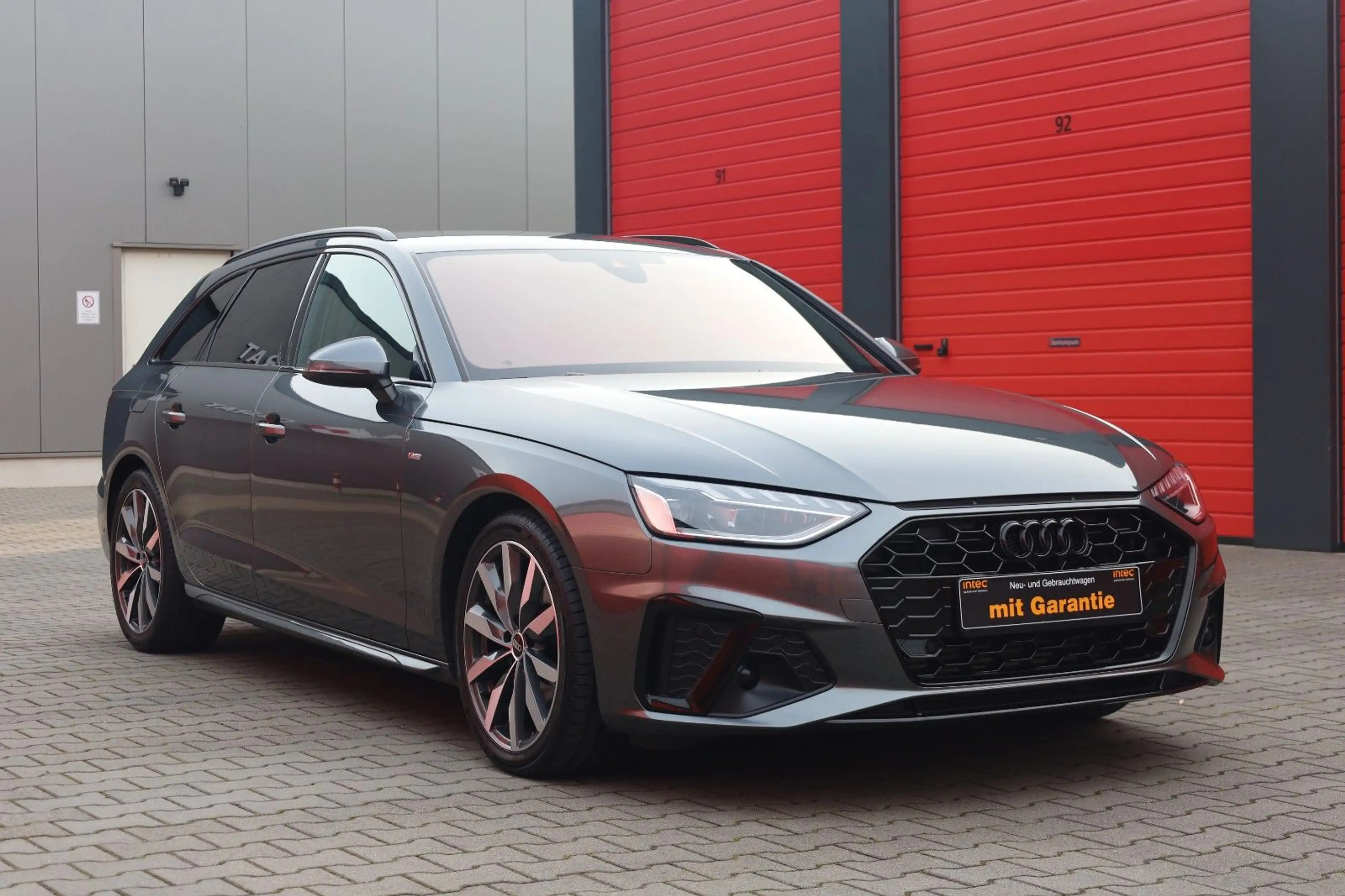 Audi A4 Avant 35 TFSI S line Massagesitze Alcantara — photo 3