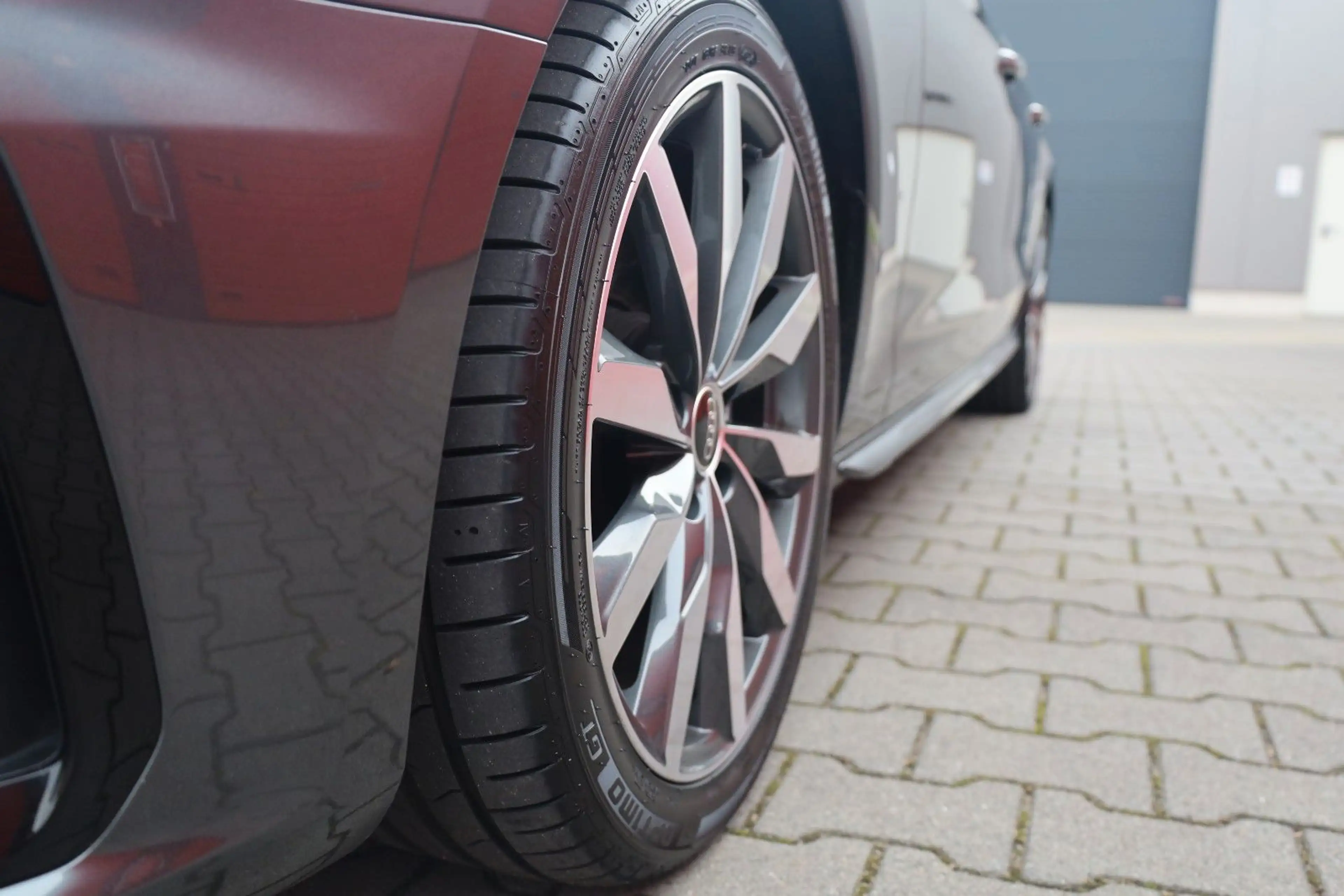 Audi A4 Avant 35 TFSI S line Massagesitze Alcantara — photo 10
