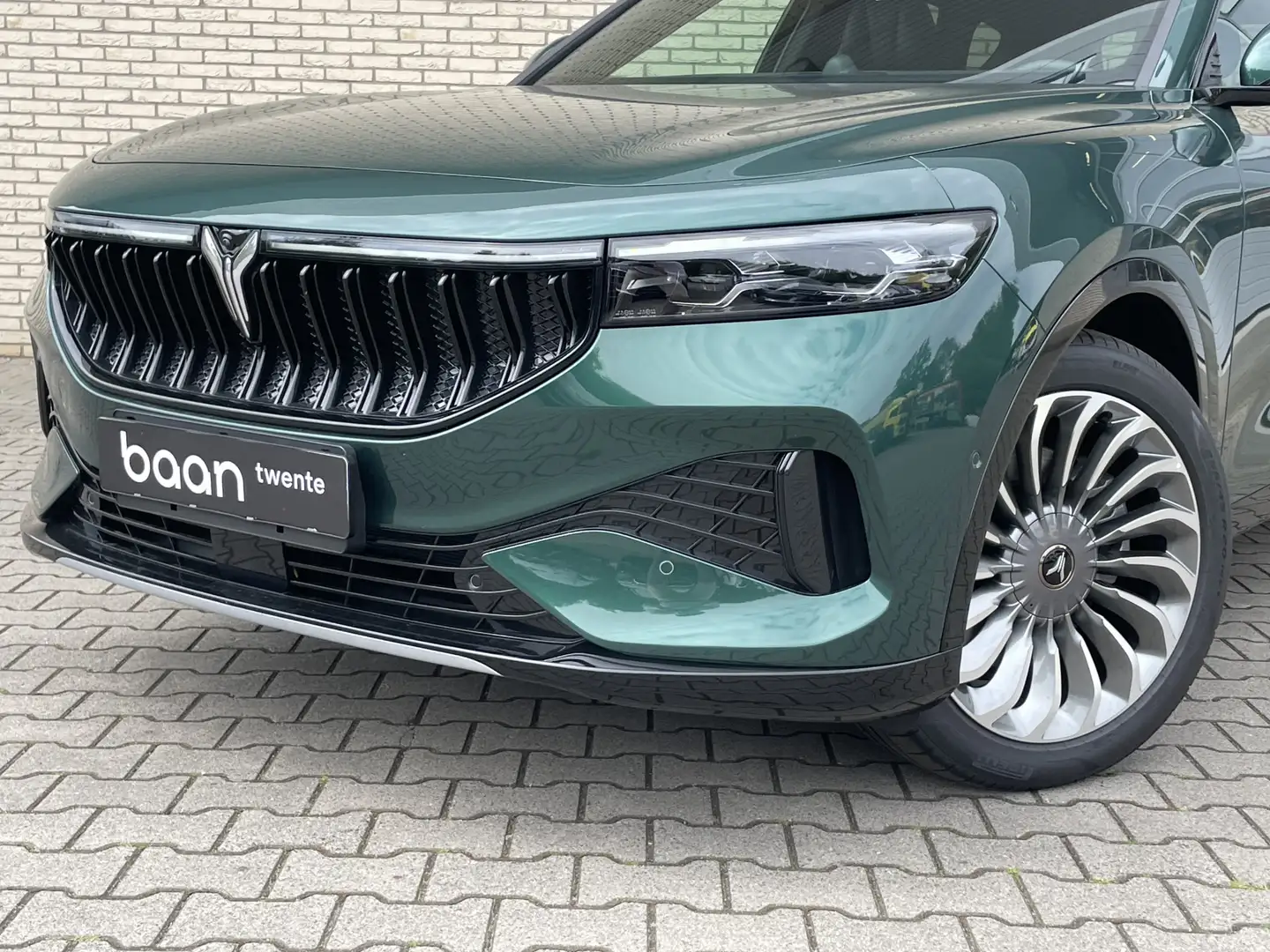 Voyah Free Flagship Black Line 4WD 106 kWh | 2.000 KG Trekgew Vert - 2