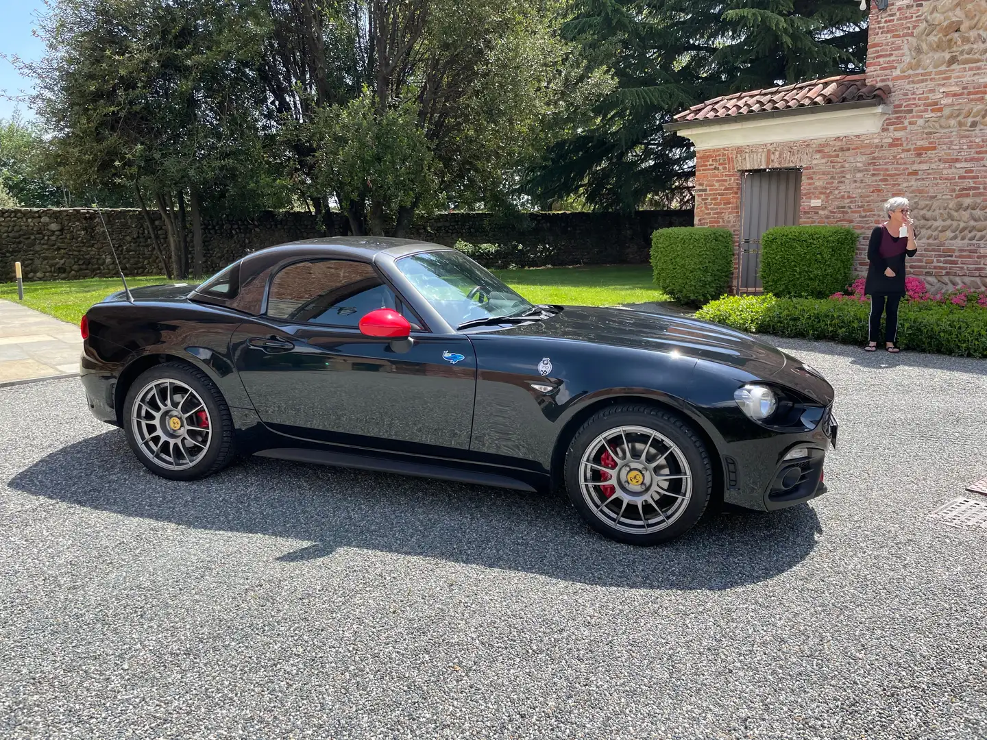 Abarth 124 Spider modello GT 70° anniversario - Hard top Carbonio Чорний - 2