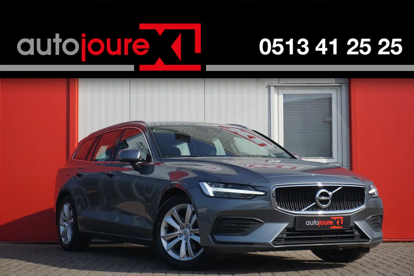 Volvo V60 2.0 D3 Inscription | Harman/Kardon | Camera | Trek Grijs - 1