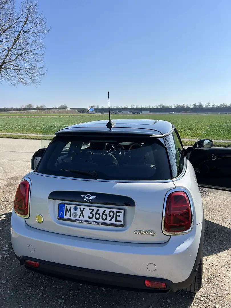 MINI Cooper SE Cooper SE Classic Trim Grau - 2