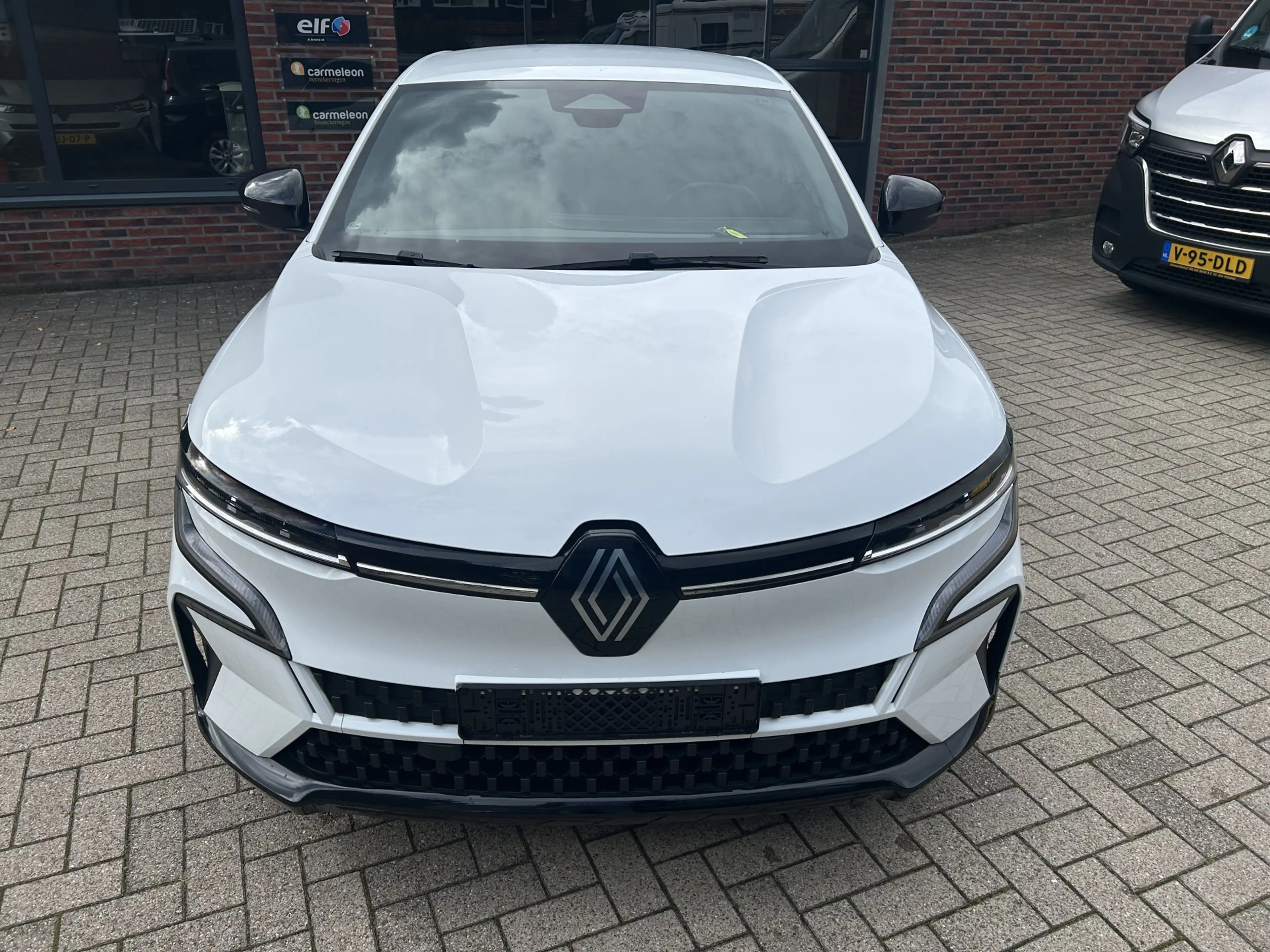Renault Megane E-Tech EV60 Optimum Charge Techno — photo 2