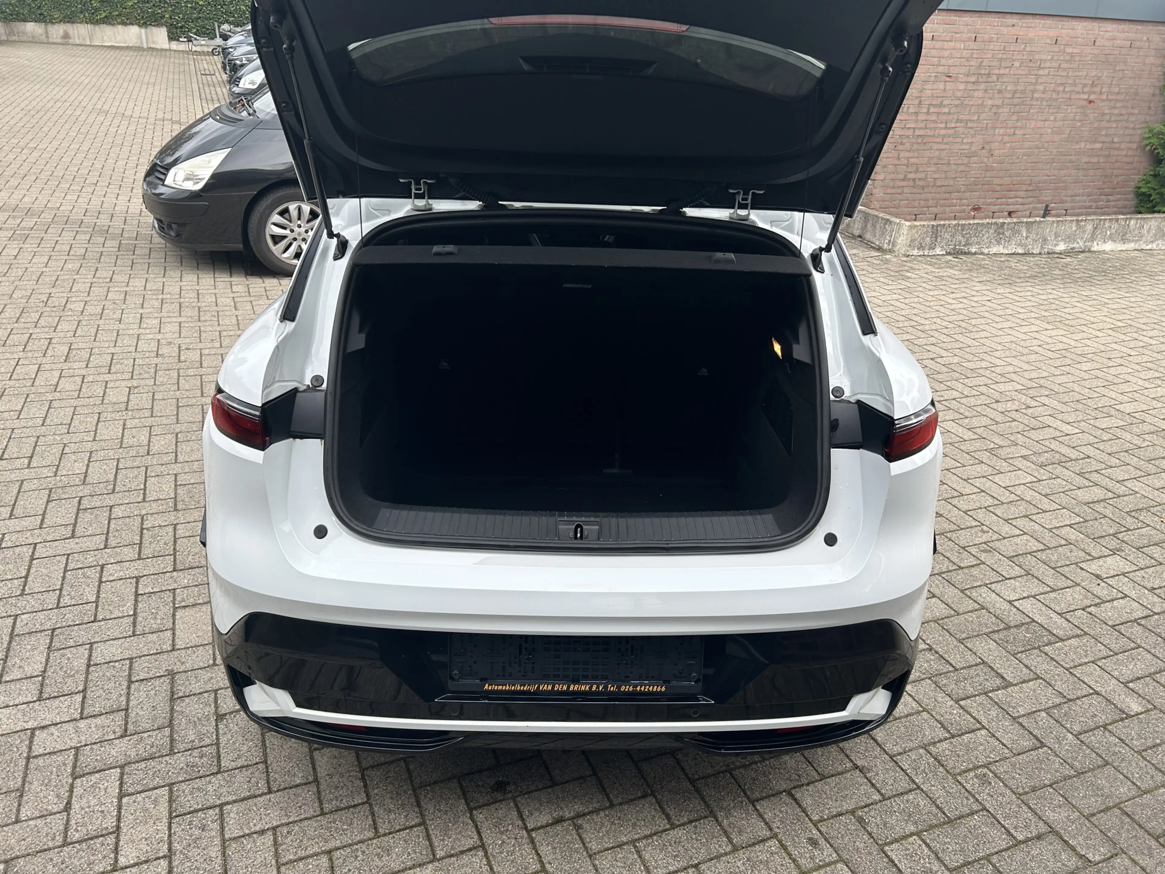 Renault Megane E-Tech EV60 Optimum Charge Techno — photo 7