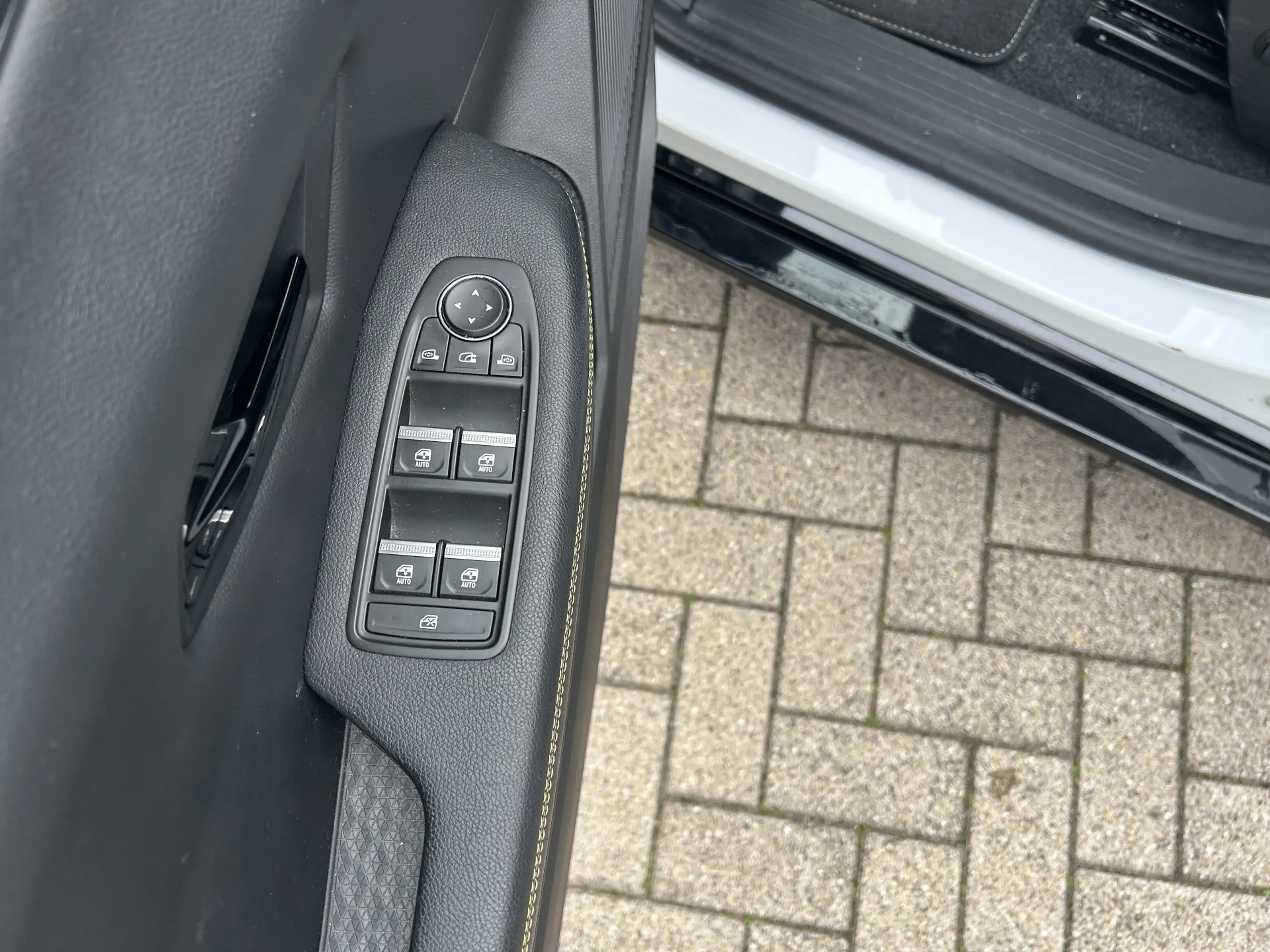 Renault Megane E-Tech EV60 Optimum Charge Techno — photo 11