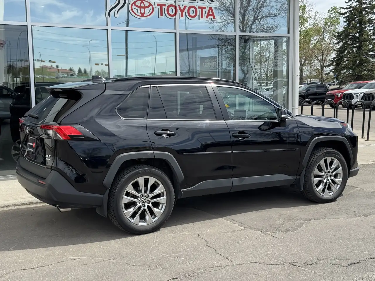 Toyota RAV 4 снимка Toyota RAV 4
