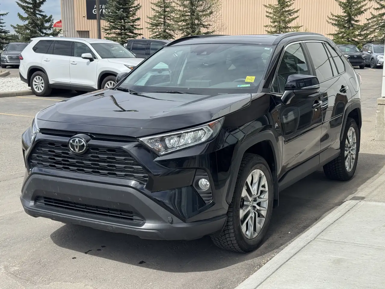 Toyota RAV 4 снимка Toyota RAV 4