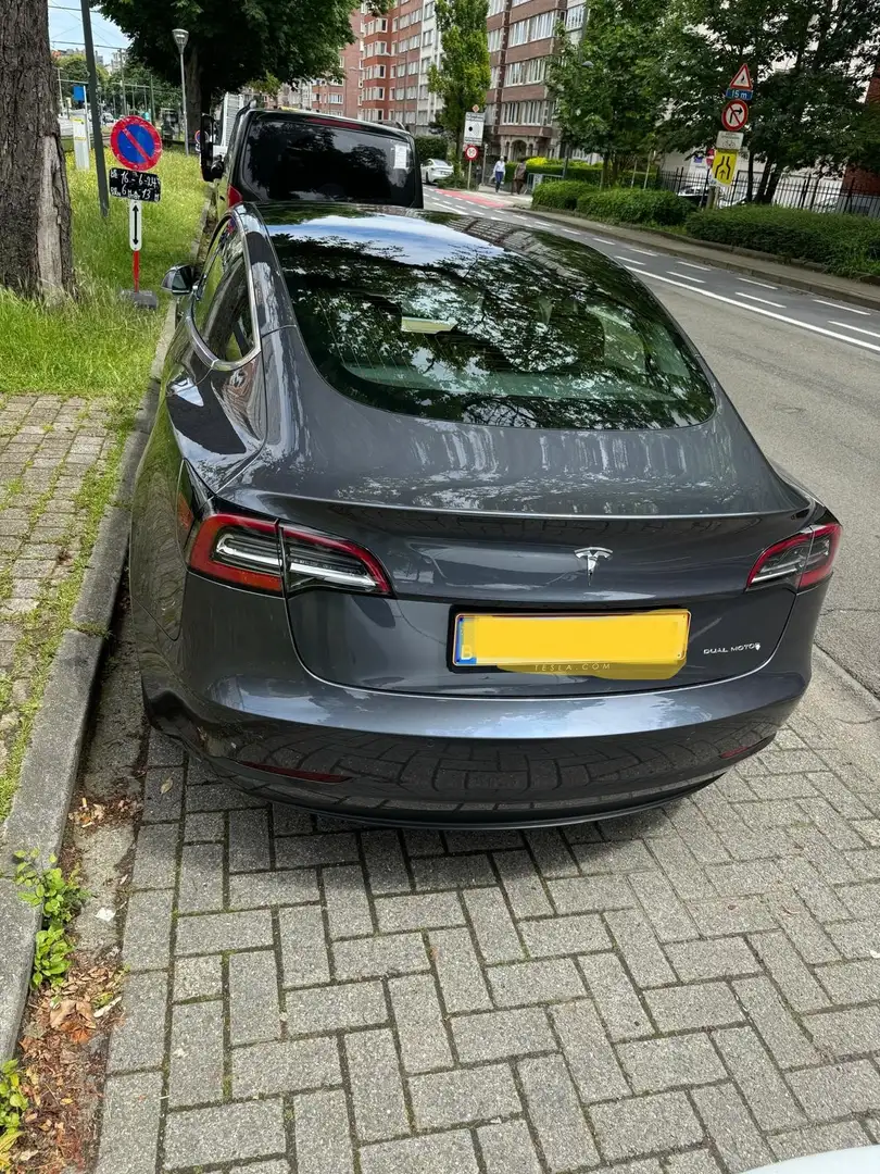 Tesla Model 3 Model 3 75 kWh Long-Range Dual Motor Gris - 2