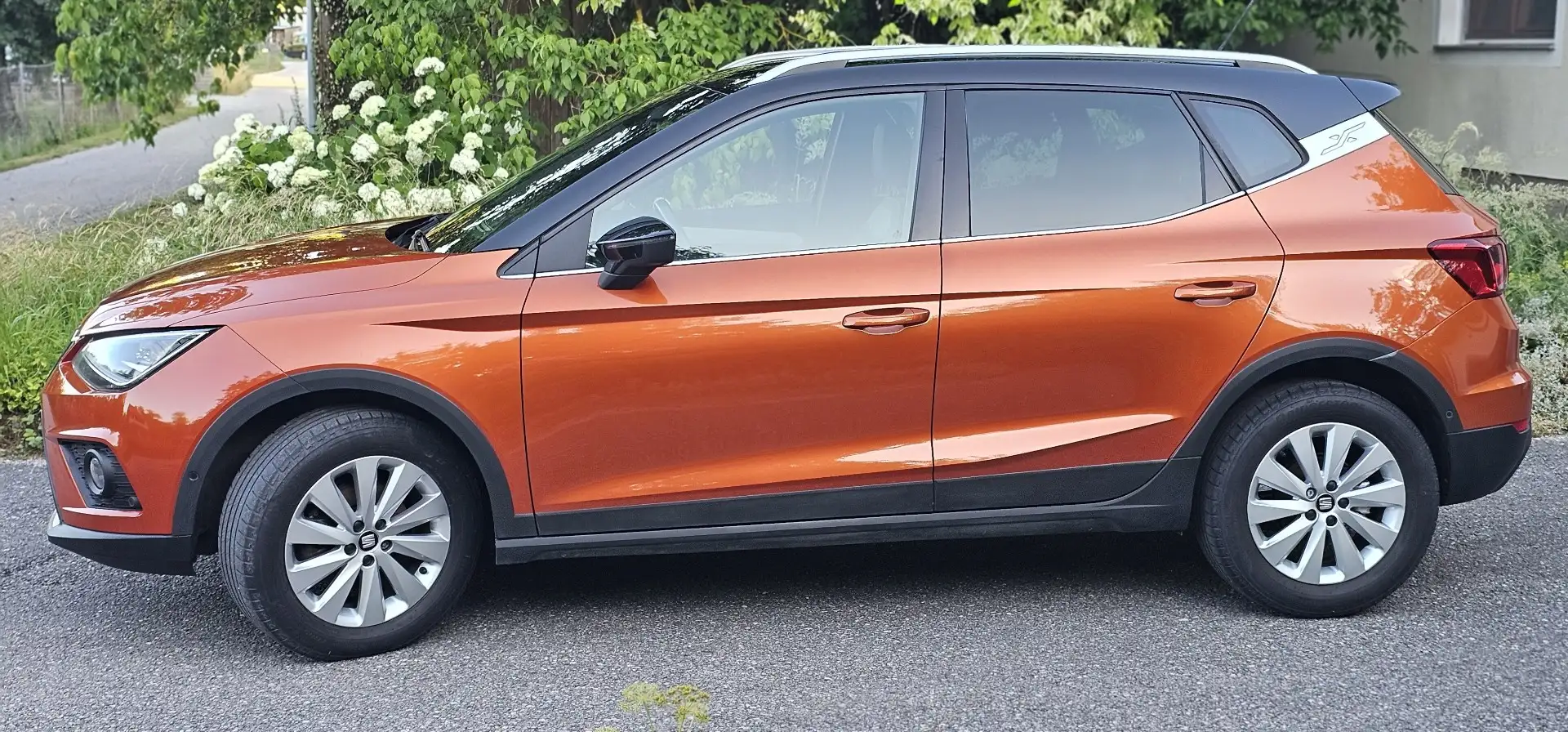 SEAT Arona 1,0 Eco TSI Xcellence - 2