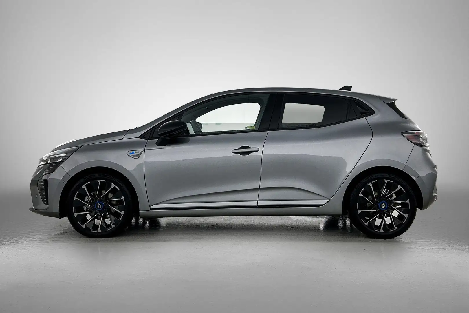 Renault Clio 1.6 E-Tech Full Hybrid 145 esprit Alpine | Apple c Grau - 2