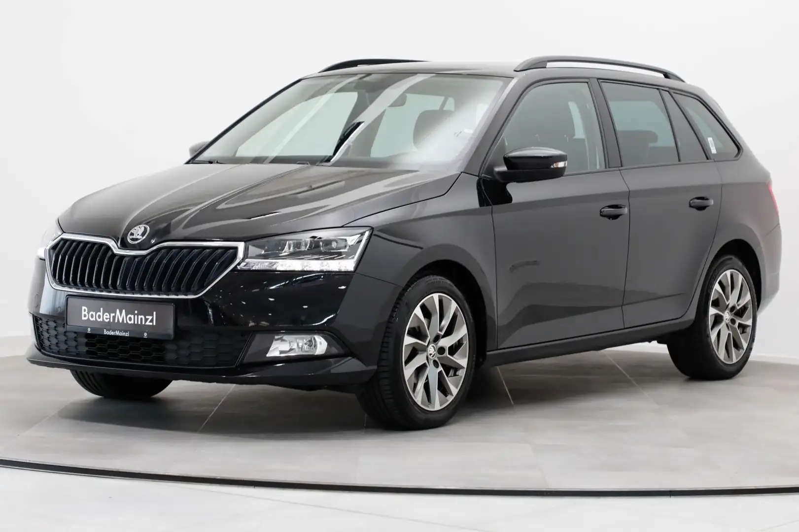 Skoda Fabia Combi 1.0 TSI Ambition SHZ PDC CarPlay Schwarz - 2