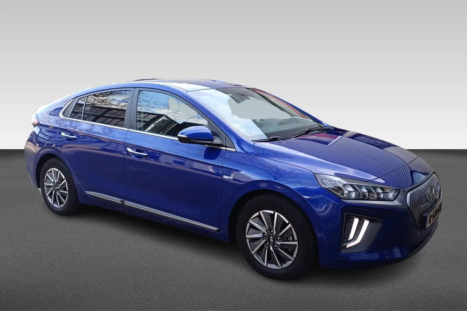 Hyundai IONIQ Premium EV 38 kWh | navigatie | lederen bekleding Blauw - 2