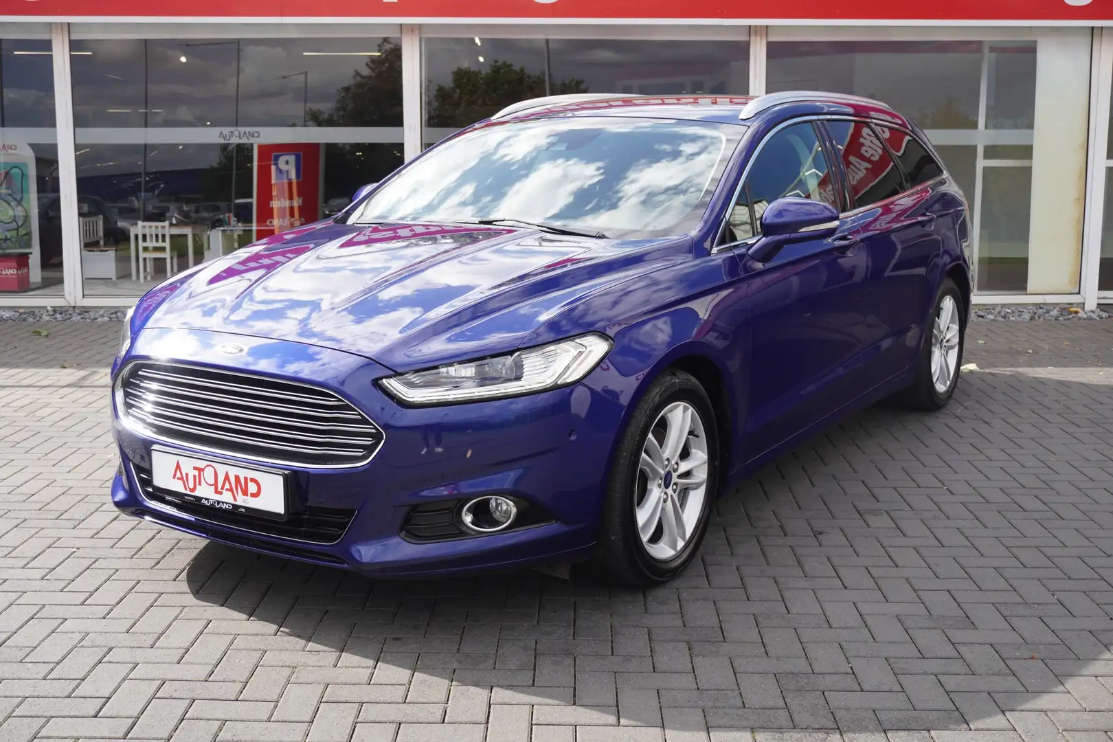 Ford Mondeo Turnier 2.0 TDCi Titanium LED Navi Blau - 2