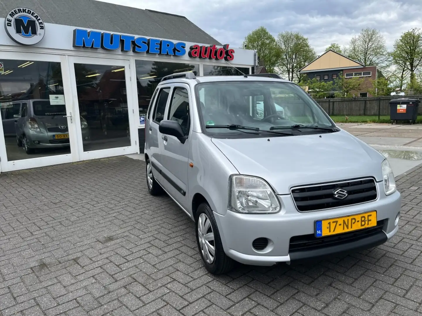 Suzuki Wagon R+ 1.3 GLX, AIRCO, AUTOMAAT, zeer mooie auto! Ezüst - 1