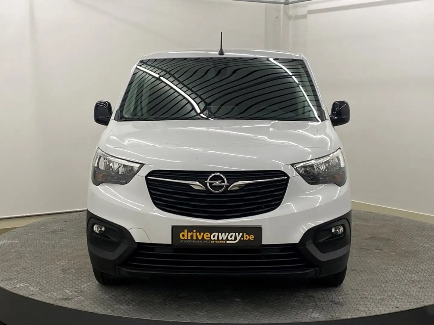Opel Combo comfort L1H1 met 3 zetels in zeer goede staat Wit - 2