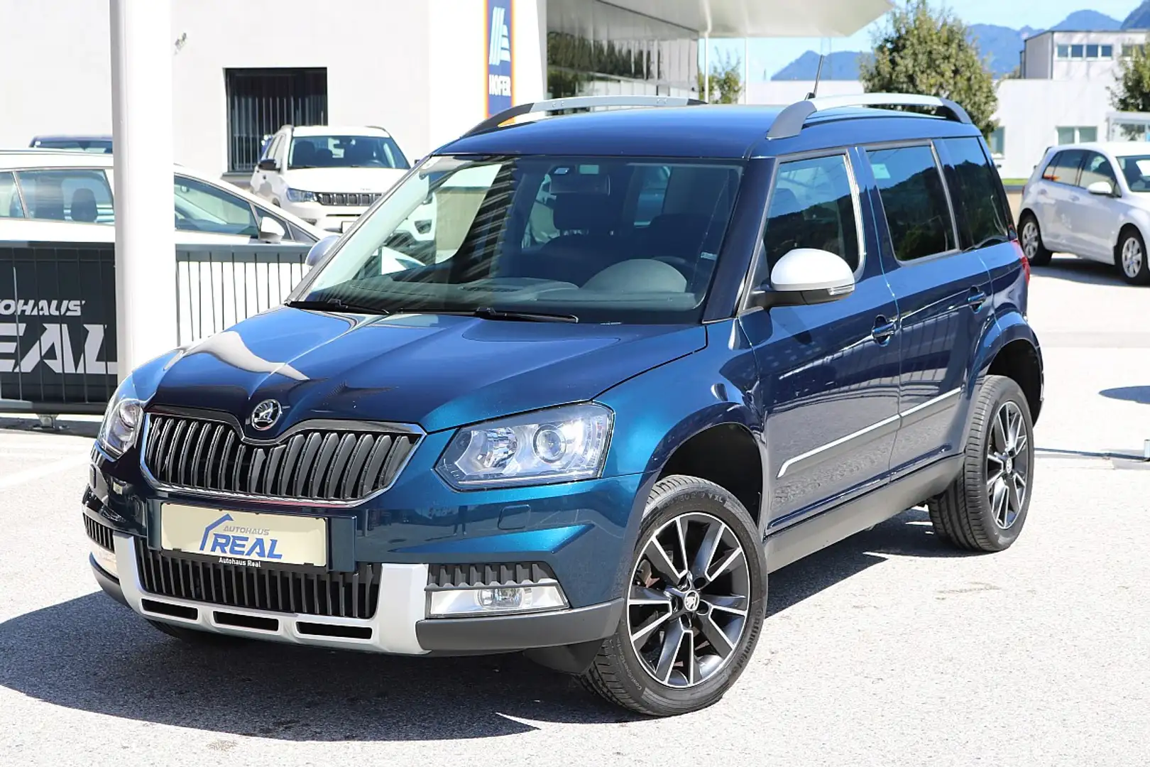 Skoda Yeti Outdoor Elegance 2,0 TDI 4x4 Bleu - 1