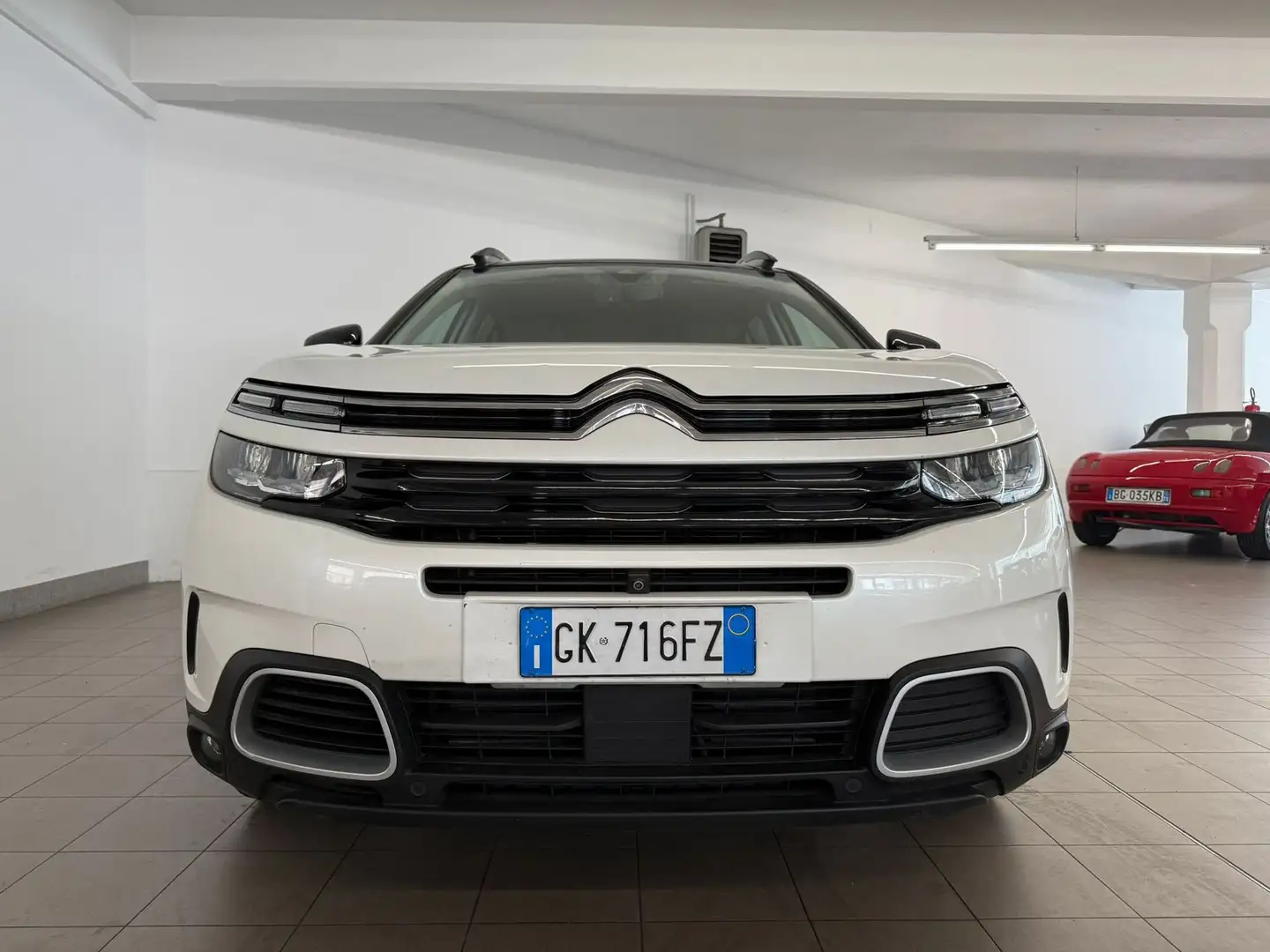 Citroen C5 Aircross Hybrid 225 E-EAT8 Shine Blanc - 2