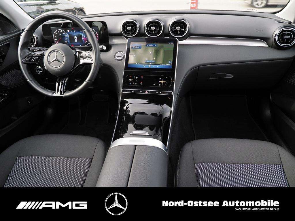 Mercedes-Benz C 220