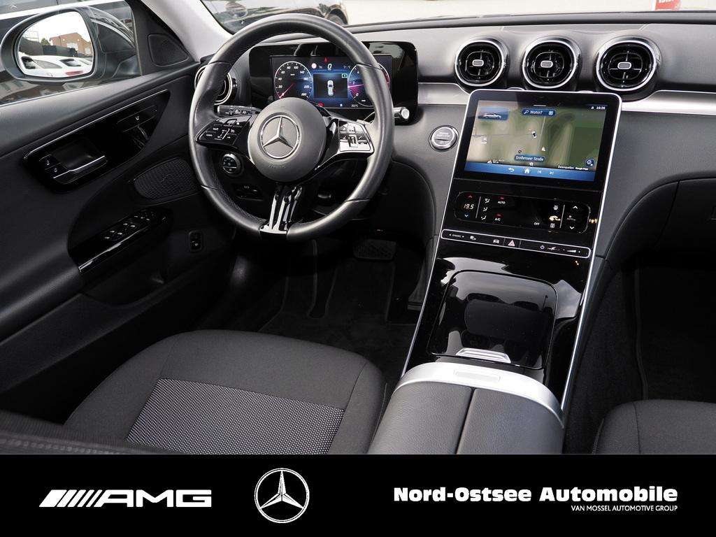 Mercedes-Benz C 220