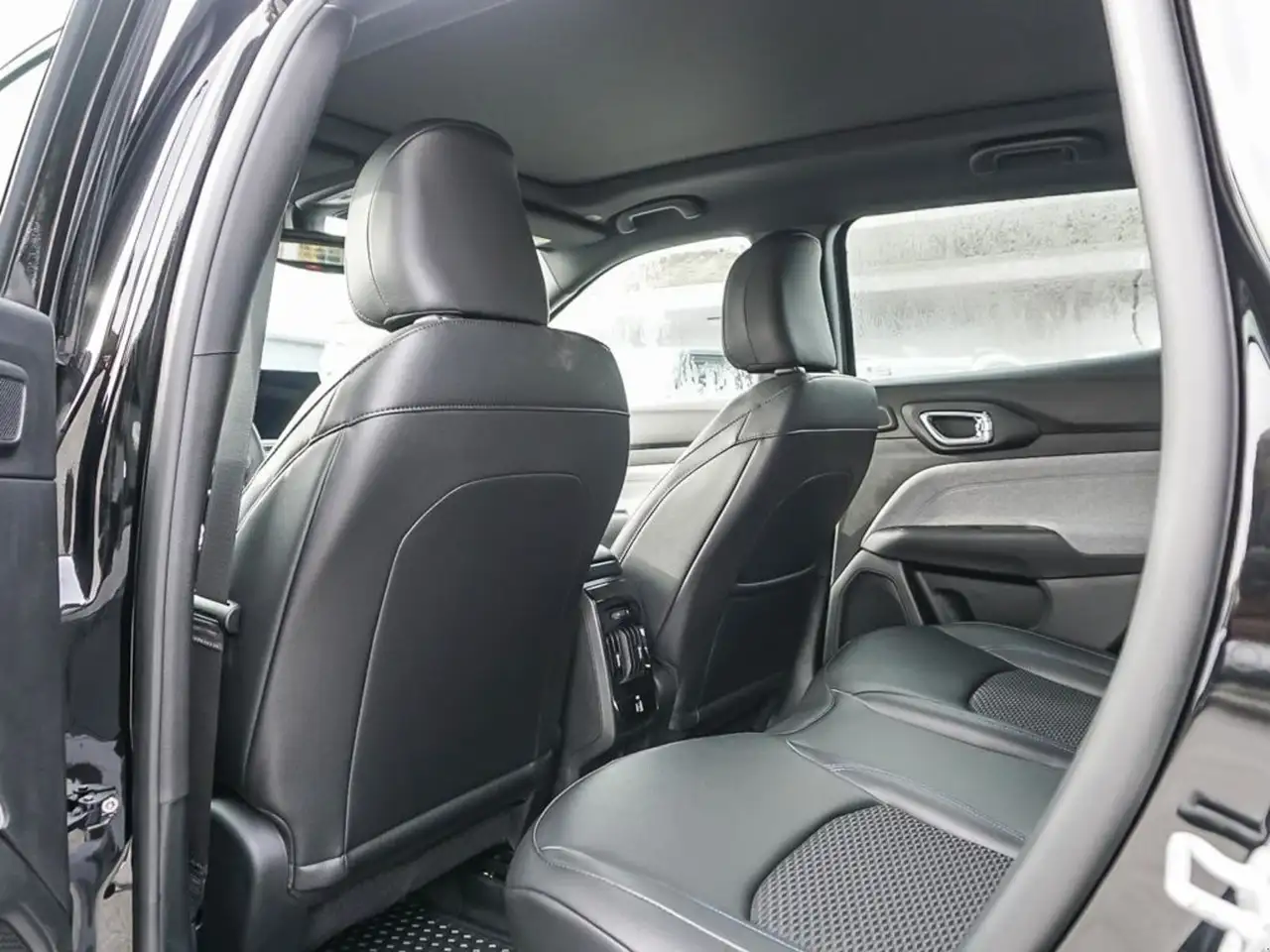 Jeep Compass снимка Jeep Compass