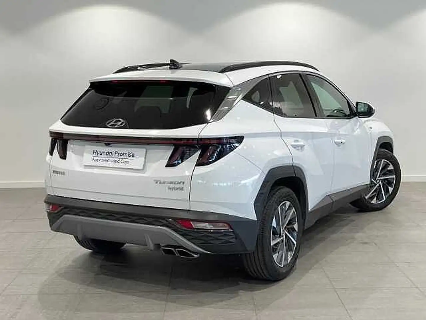 Hyundai TUCSON 1.6 TGDI 48V Tecno Sky 4x2 DT Blanco - 2