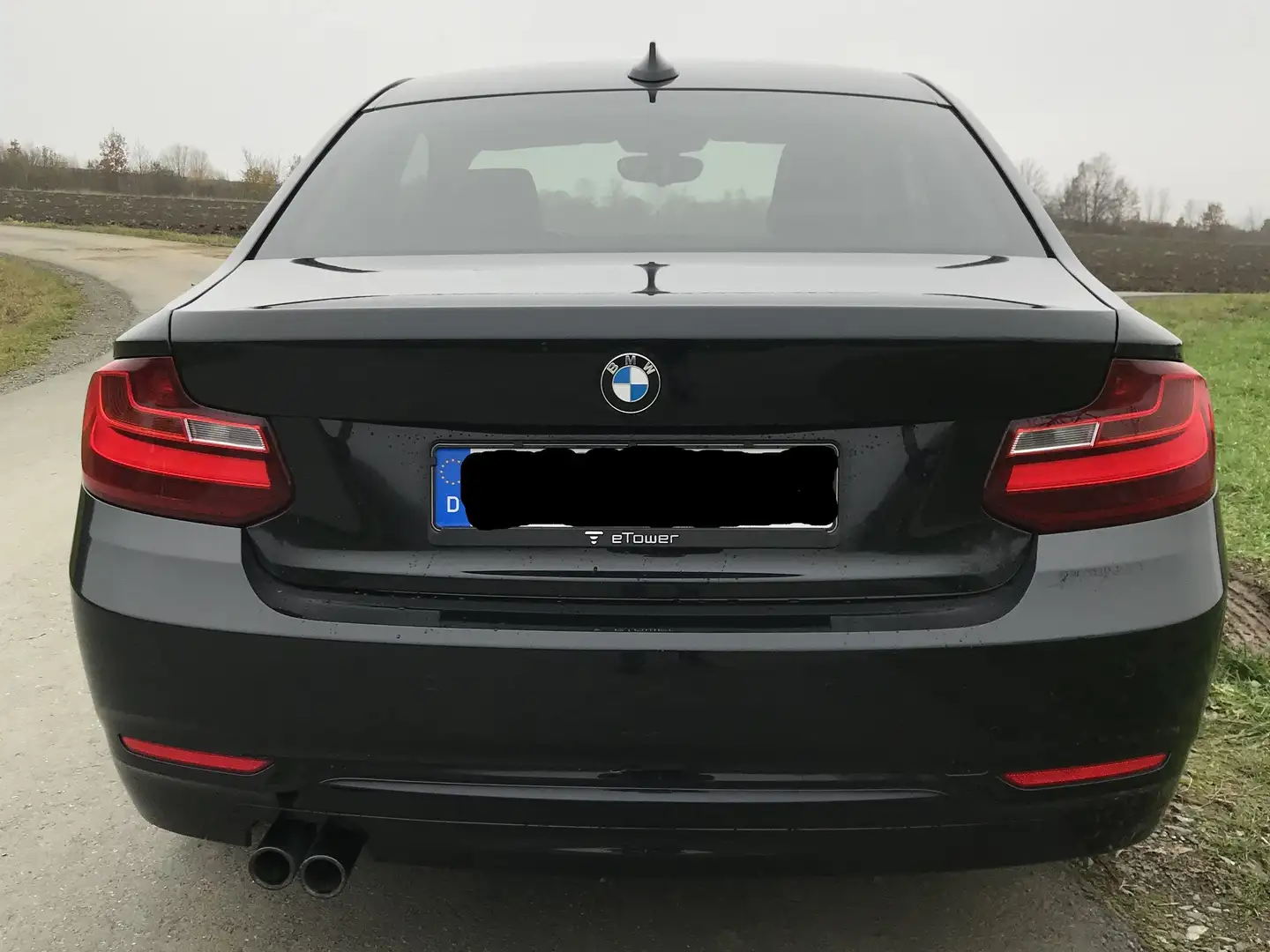 BMW 225 2er Coupe Diesel 225d Coupe Sport-Aut. Sport Line Zwart - 2