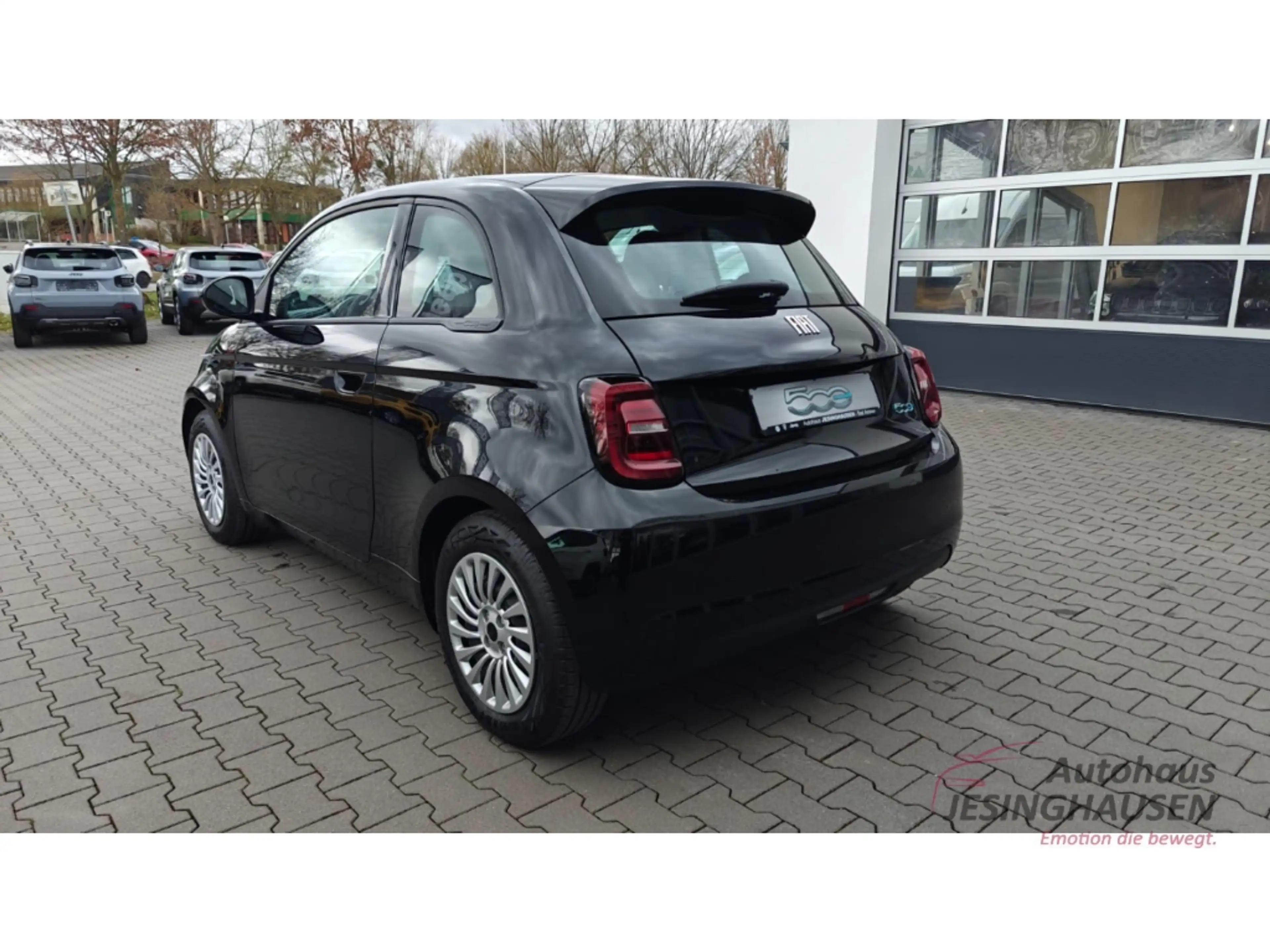 Fiat 500e 3+1 ZUSATZTÜR *Navi*Digita. Cockpit*Apple CarPlay* — photo 12
