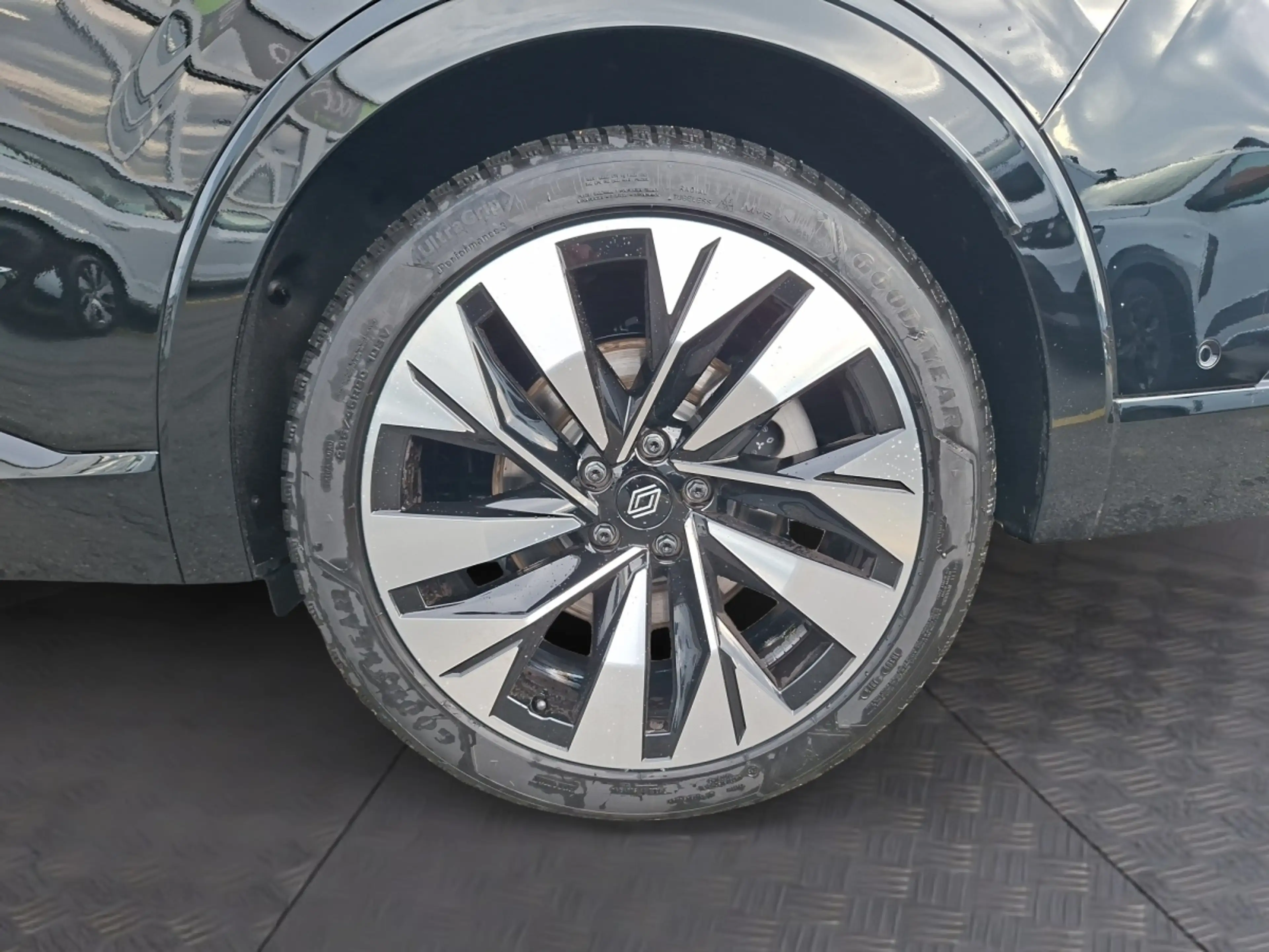 Renault Rafale Atelier Alpine Hybrid E-Tech 4x4 300 — photo 14