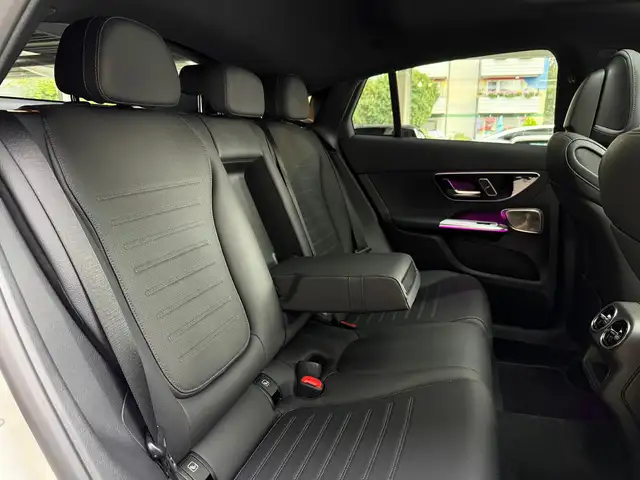 Mercedes-Benz GLC view 22