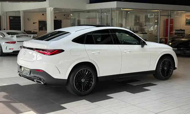 Mercedes-Benz GLC view 7