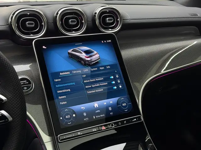 Mercedes-Benz GLC view 18