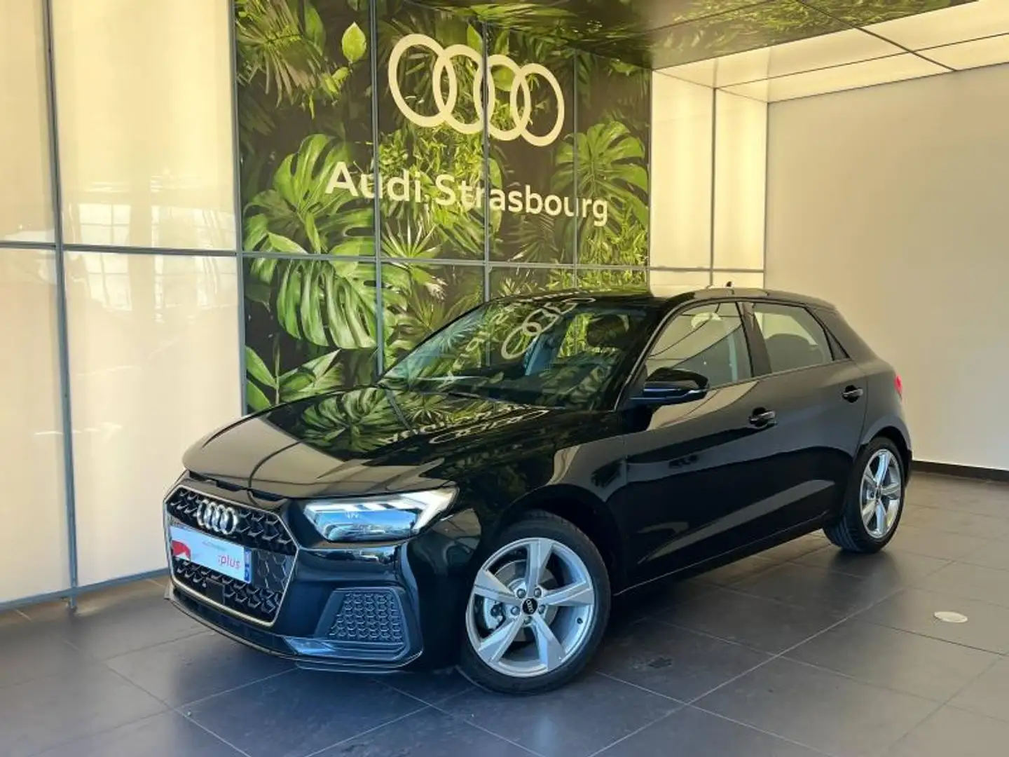 Audi A1 35 TFSI 150ch S line S tronic 7 8cv Noir - 1